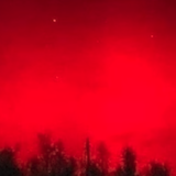 モンゴルで珍しいほど真っ赤なオーロラが観測される