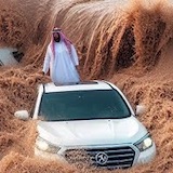サウジアラビアで歴史的な大雨と洪水